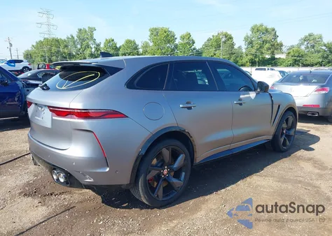 2022 Jaguar F-Pace Svr P550 Awd Automatic z USA, uszkodzony, nr VIN SADCZ2EE8NA693828